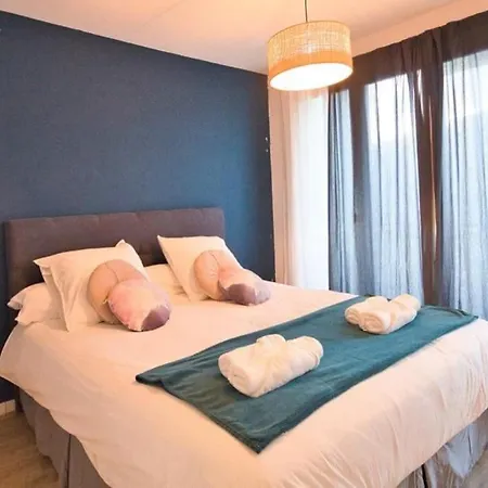 شقة *grand T3*lumineux*vue*parking* تولوز